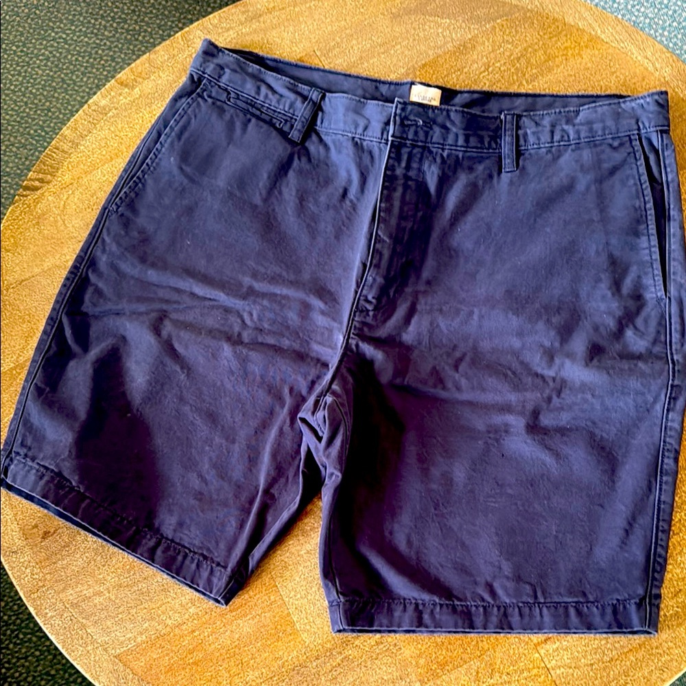 Lands End navy chino men’s flat front short